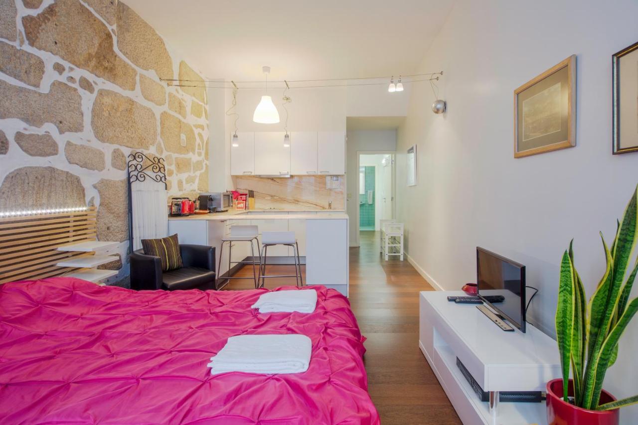 Ohh - Ganesha Studio- Oporto Center Apartment Room photo