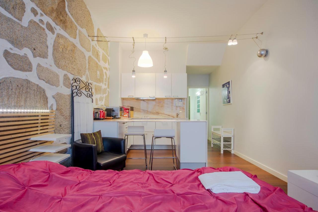 Ohh - Ganesha Studio- Oporto Center Apartment Room photo